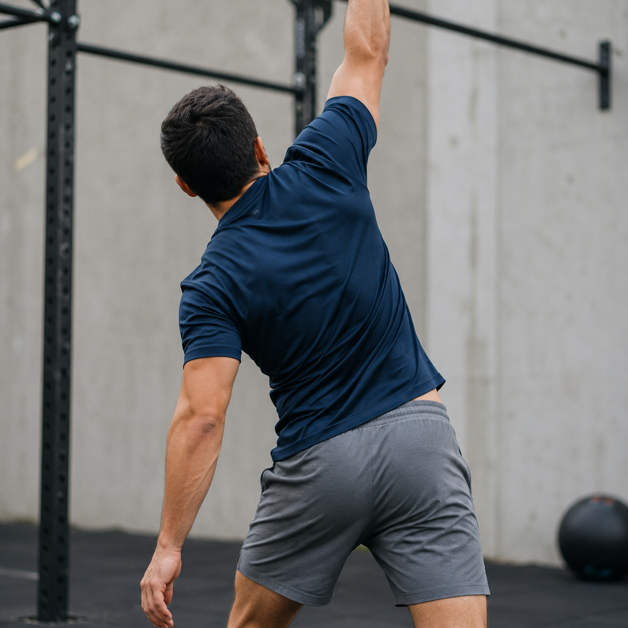 The Shoulder Problem That Starts in Your Hips